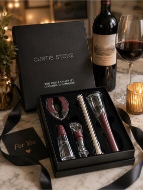 Wine Accessory Set with Vacuum Pump